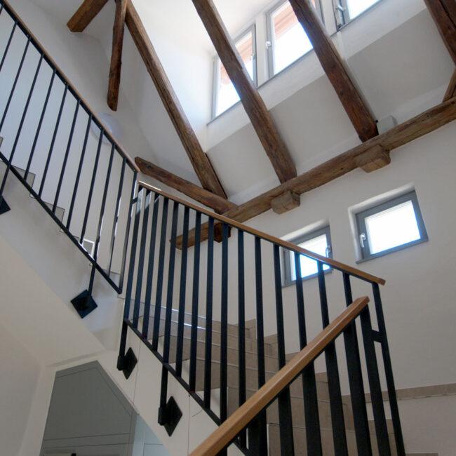 Sanierung einer denkmalgeschützten Scheune in ein Wohngebäude in Langenbrettach