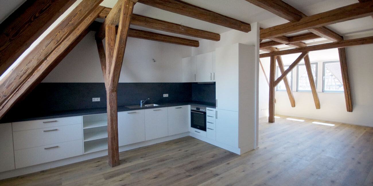 Sanierung einer denkmalgeschützten Scheune in ein Wohngebäude in Langenbrettach